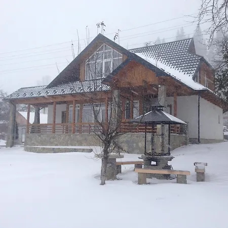 بيت ضيافة Familiya فيرخوفينا