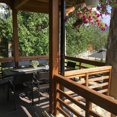 بيت ضيافة Familiya