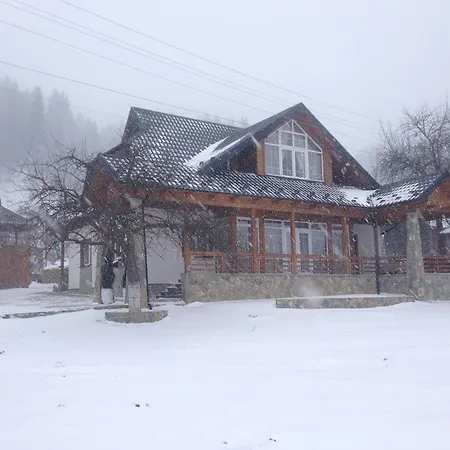 Familiya 3* Werchowyna