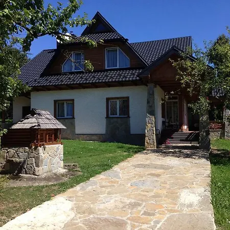 Familiya 3* Werchowyna