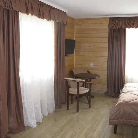 Familiya 3* Werchowyna